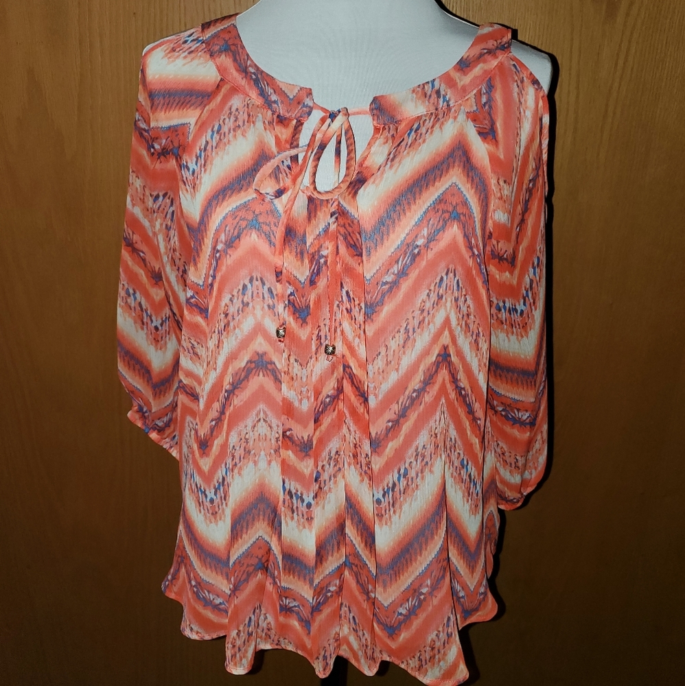 Cold shoulder top